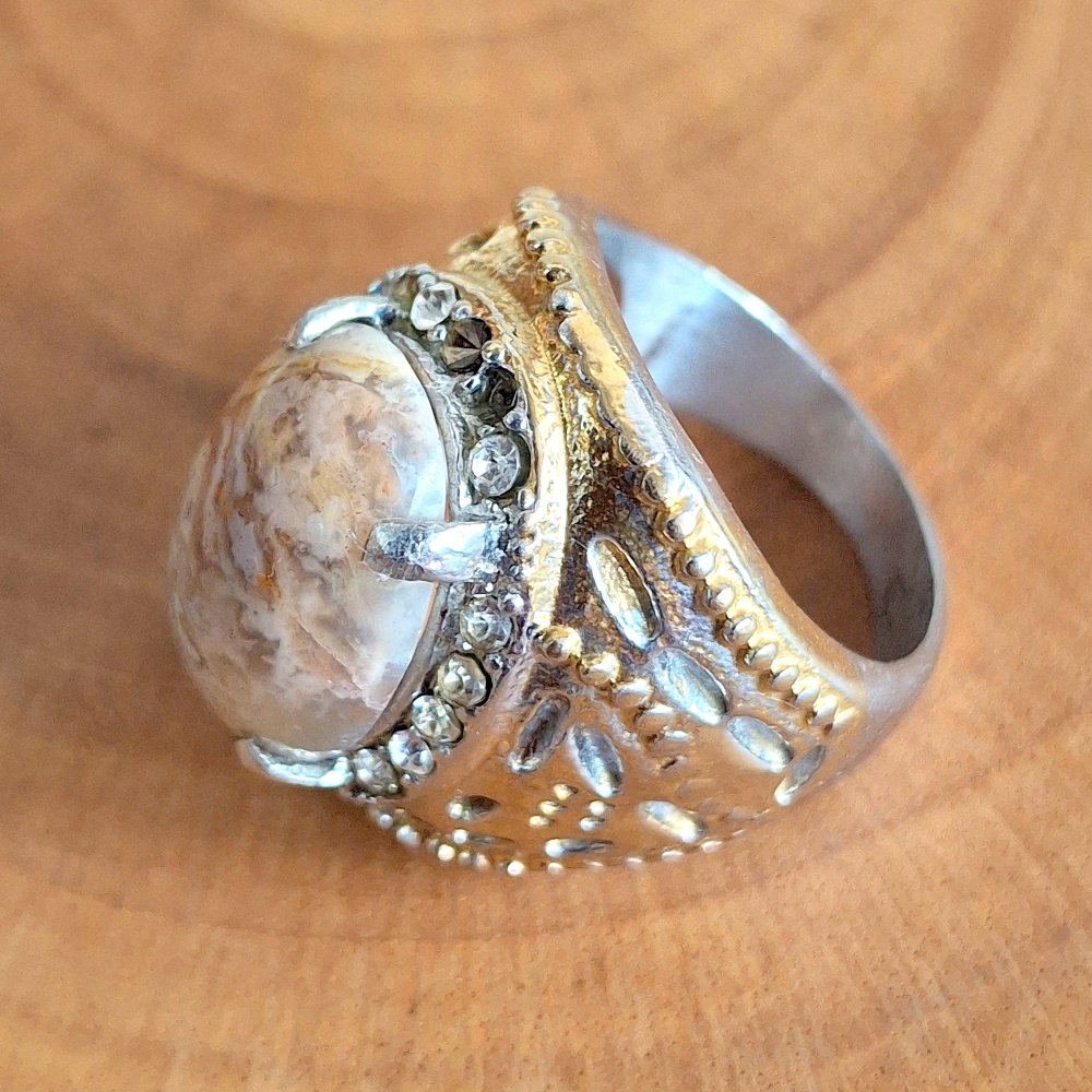 Lucky Stone Ring TJR - 0127